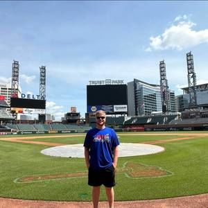 Meet your Posher, Bailey